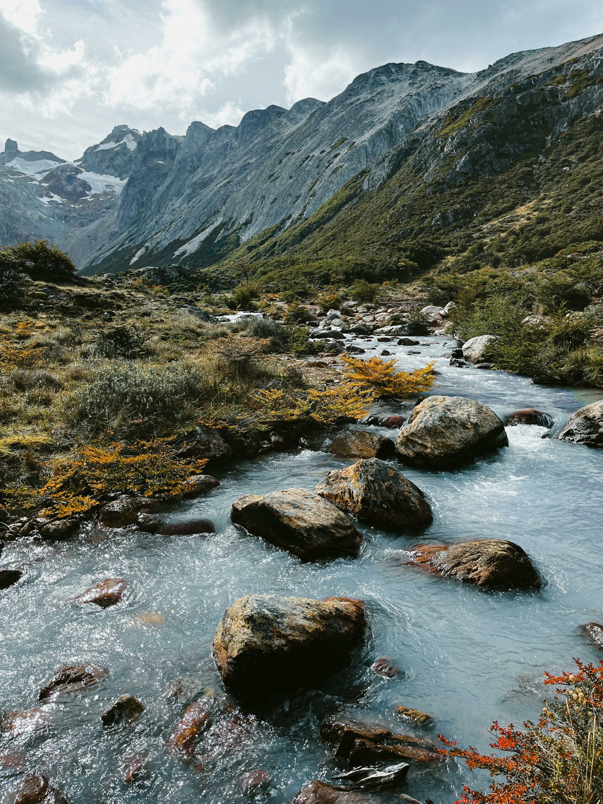 Laguna Esmeralda: Un Tesoro Turquesa en Tierra del Fuego