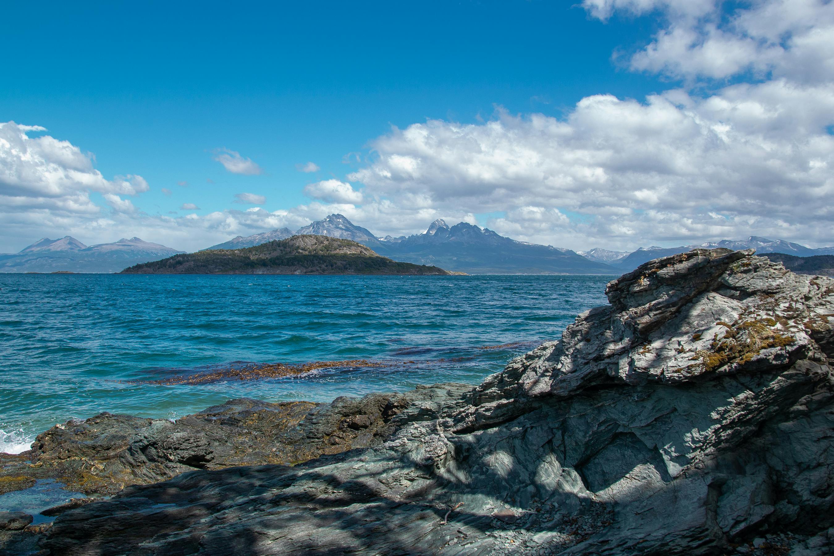Canal Beagle: Una Aventura Náutica en el Fin del Mundo